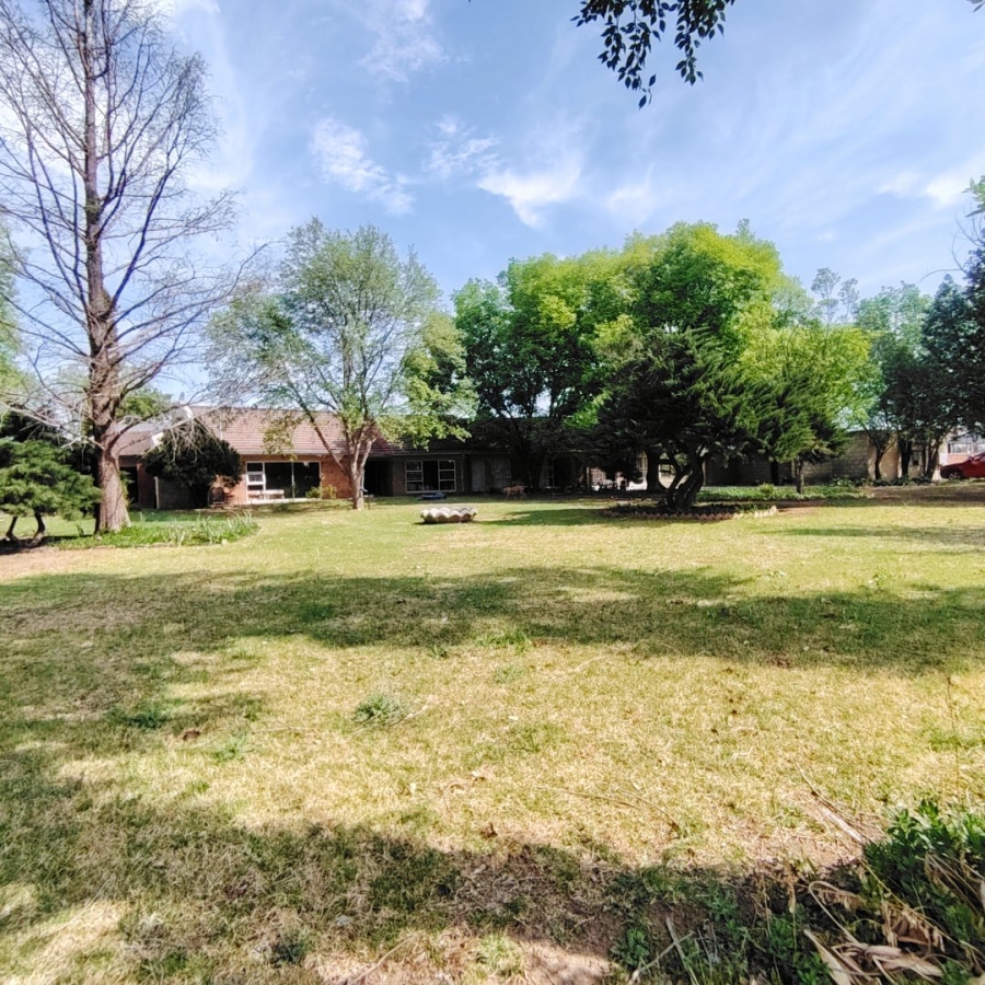 Commercial Property for Sale in Roodewal Free State